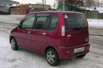 2001 Daihatsu Move Photos