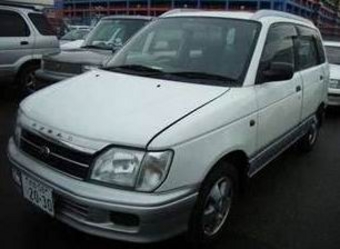 1998 Daihatsu Pyzar