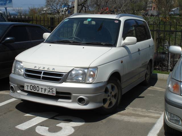 1998 Daihatsu Pyzar