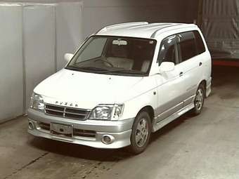 1998 Daihatsu Pyzar Pics