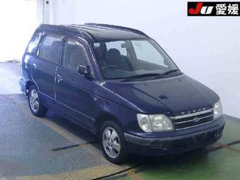 1998 Daihatsu Pyzar Photos