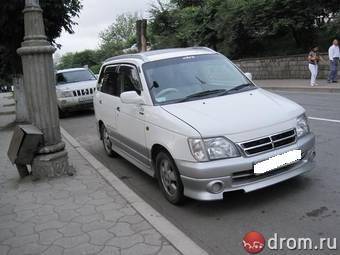 1998 Daihatsu Pyzar Pics