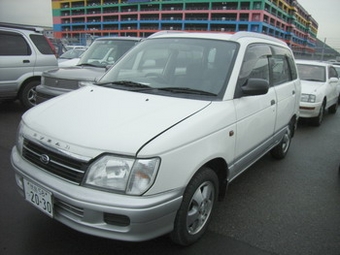 1999 Daihatsu Pyzar