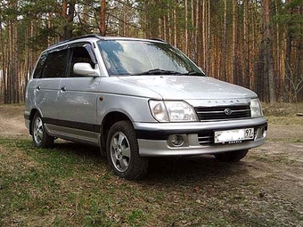 1999 Daihatsu Pyzar