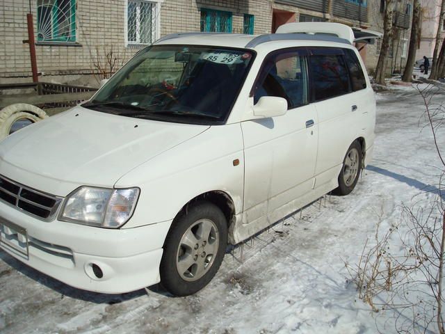 1999 Daihatsu Pyzar