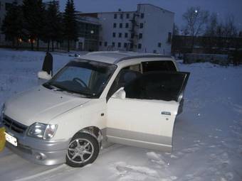 1999 Daihatsu Pyzar Pics