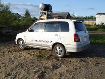 1999 Daihatsu Pyzar Pics