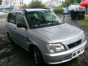 1999 Daihatsu Pyzar Pictures