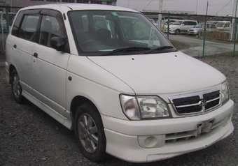 2000 Daihatsu Pyzar