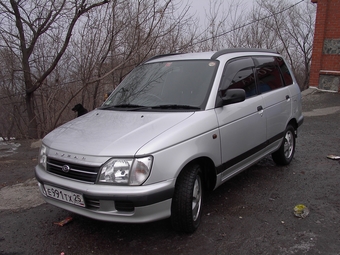 2001 Daihatsu Pyzar