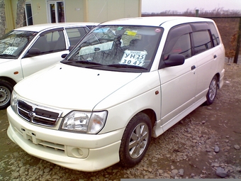 2001 Daihatsu Pyzar