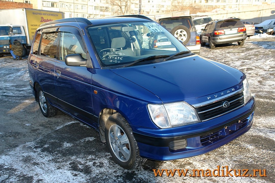 2001 Daihatsu Pyzar Pics