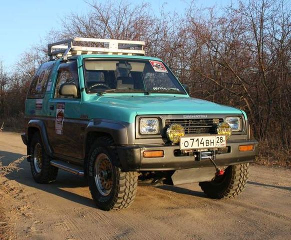 1990 Daihatsu Rocky