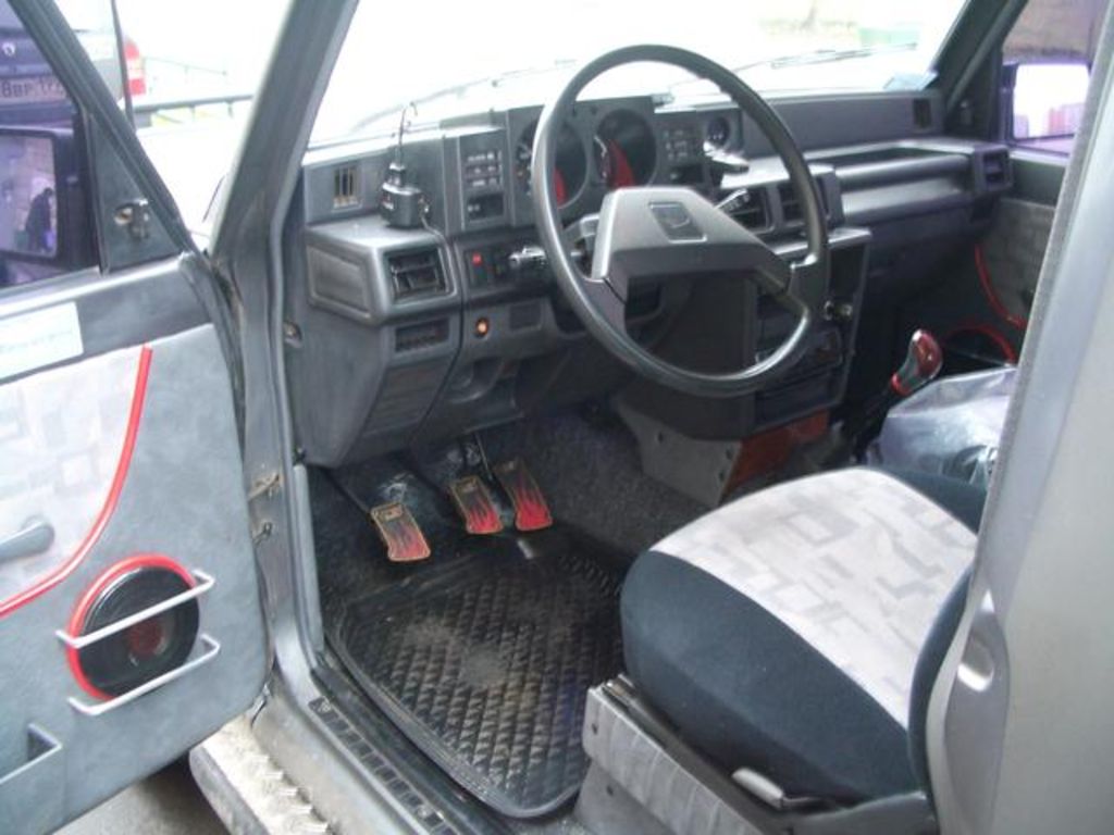 1990 Daihatsu Rocky