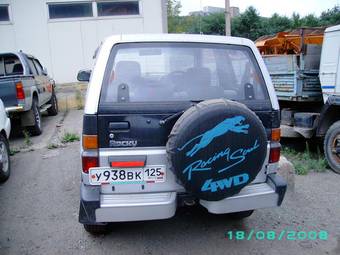 1992 Daihatsu Rocky Photos