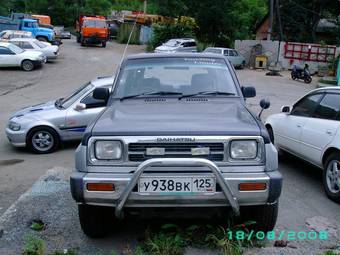 1992 Daihatsu Rocky Photos