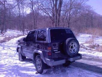 1994 Daihatsu Rocky Pics