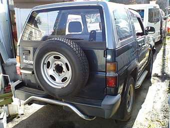 1995 Daihatsu Rocky Pics