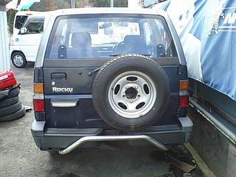 1995 Daihatsu Rocky Photos