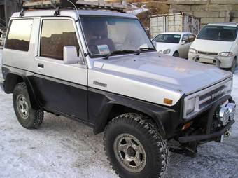 1989 Daihatsu Rugger Photos