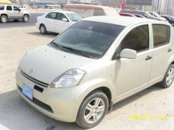 2005 Daihatsu Sirion Pictures