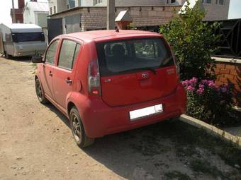 2005 Daihatsu Sirion Pictures