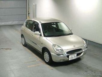 1998 Daihatsu Storia