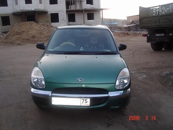 Daihatsu storia 1998