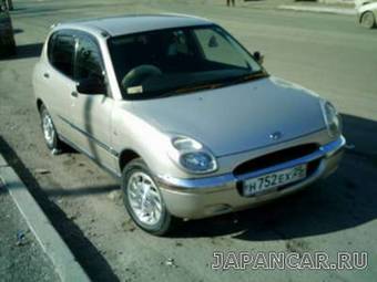 1998 Daihatsu Storia