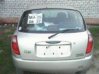 1999 Daihatsu Storia Photos