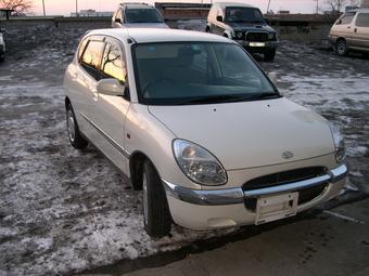 2000 Daihatsu Storia