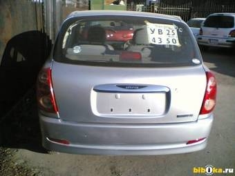 2003 Daihatsu Storia