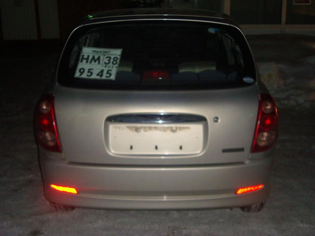 2003 Daihatsu Storia
