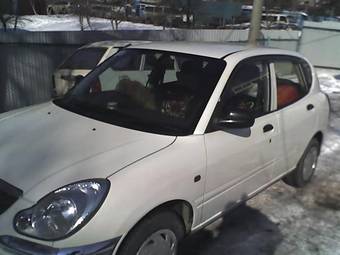 2003 Daihatsu Storia