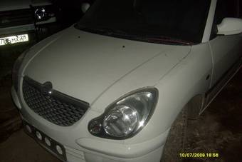 2003 Daihatsu Storia Pictures