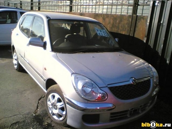 2004 Daihatsu Storia