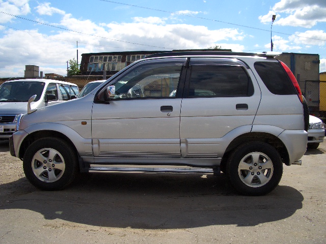 1997 Daihatsu Terios Photos