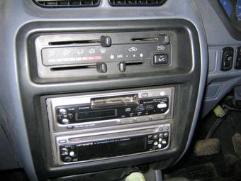 1997 Daihatsu Terios Photos