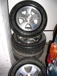 1998 Daihatsu Terios Images