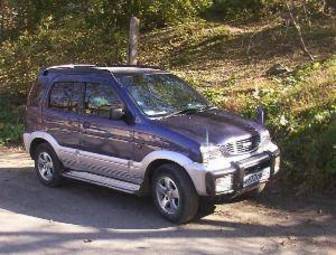 1998 Daihatsu Terios Photos