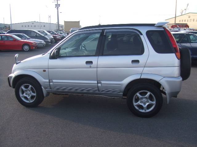 1999 Daihatsu Terios