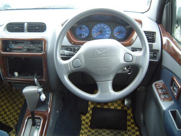 2000 Daihatsu Terios Pictures