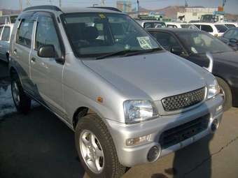 2000 Daihatsu Terios Photos