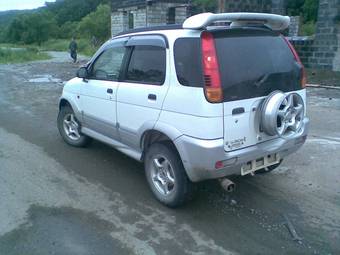 2000 Daihatsu Terios Photos