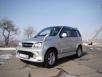 2001 Daihatsu Terios Photos