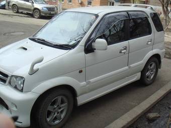 2001 Daihatsu Terios Photos