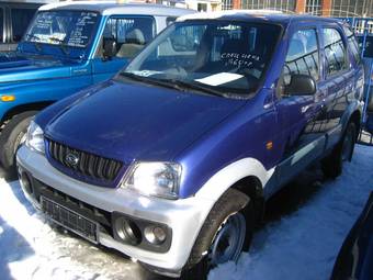 2002 Daihatsu Terios Photos