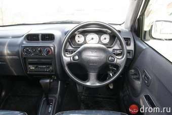 2005 Daihatsu Terios Pictures