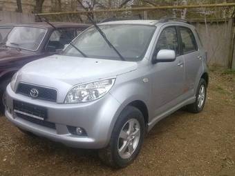 2009 Daihatsu Terios Pictures