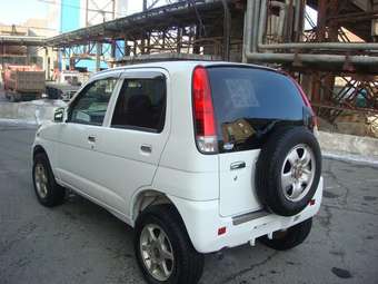 2003 Daihatsu Terios Kid Images